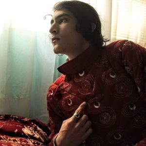 Meet your Posher, Lira